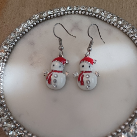 Red & White Winter Snowman Dangle Drop Earrings - Picture 4 of 8